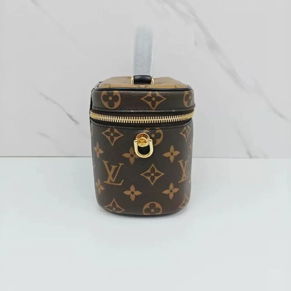 Louis Vuitton Women Pre-Loved Bag Very Good Condition